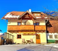 B&B Mauterndorf - Sonnenchalet Neusess - Bed and Breakfast Mauterndorf