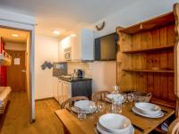 B&B Tignes - Studio Rond Point des Pistes-12 by Interhome - Bed and Breakfast Tignes