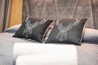 Deluxe Double Room (2 Adults + 1 Child)