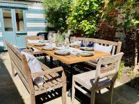 Dolls House - Luxury Townhouse *sleeps 10* - B&B Henley-on-Thames