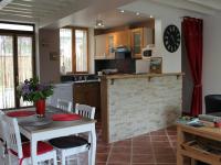 B&B Senonches - Gîte Senonches, 3 pièces, 4 personnes - FR-1-581-74 - Bed and Breakfast Senonches