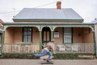 B&B Beechworth - Ned Kelly’s Marlo Cottage - in the best Beechworth location - Bed and Breakfast Beechworth