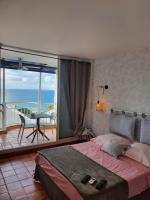 Vacance au soleil ! studio Abricot 310 - B&B La Trinité