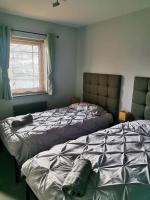 Twin Room with Shared Bathroom