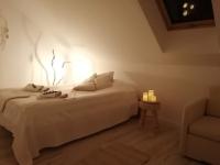 Camera Matrimoniale Deluxe (2 Adulti + 1 Bambino)