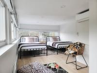 Hideaway Lodge - Glen Lake, Lake George - B&B Lake George