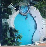 Stunning Ocean Views, 2 Bed 2 Bath, Chevron Renaissance Surfers Paradise - B&B Gold Coast