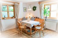 Apartment mit Terrasse