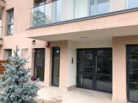 Stunning 3-Room Penthouse Lakeview with Terrace - B&B Bucarest