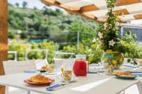 LeMoon Holiday Home x7 con Terrazzo e Parcheggio - Sorrento Coast - Chambres d’hôtes Massa Lubrense
