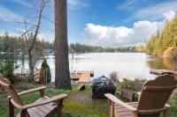 Koi Story Cabin on the Lake - Waterfront, near Bike Trail - Chambres d'hôtes Maple Valley