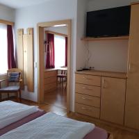 One-Bedroom Suite with Shower