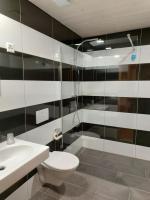 Zweibettzimmer mit Balkon