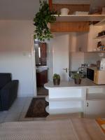 Studio Apartment (4 Adults)