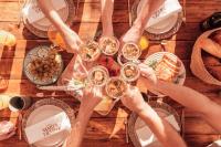Fully Staffed Sea Front Villa with Private Sommelier - B&B