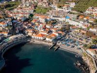 ATTIC BAY - B&B Câmara de Lobos