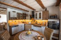 Deluxe Double or Twin Room with Mountain View