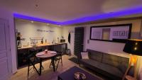Mille et une nuit, appartement classé 3 étoiles en RDC avec exterieur et parking - Chambres d'hôtes Dole