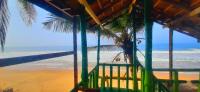 Doppelzimmer mit Balkon und Meerblick