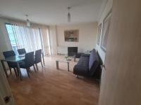 B&B London - Modern Apartment in London - Bed and Breakfast London