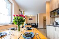 One-Bedroom Apartment (Pielgrzyma)