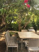 Top Holiday Home Private Pool by the sea With Private Garden for Private use - Bed and Breakfast Koroni