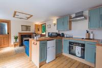 Pheasants Lodge by Bloom Stays - B&B Canterbury