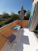 Appartement meublé, à 200 mètre de la plage - B&B