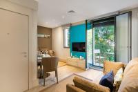 B&B Barcelona - Kronos on the beach Suite 2 - Bed and Breakfast Barcelona