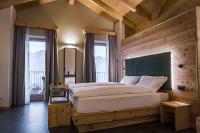 Superior Double or Twin Room with Terrace