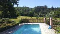 1 Chambre piscine commune et 1 Gite piscine privée La Sauvasse - B&B Vagnas