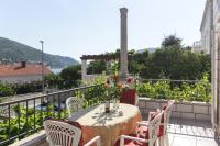 Appartement 2 Chambres avec Balcon et Vue sur la Mer