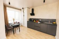 NUDE Просторі апартаменти біля історичного центру вул.Збаразька - Bed and Breakfast Ternopil