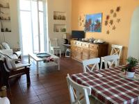 Casa nel borgo marinaro di Santa Nicolicchia - B&B