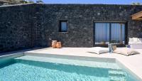 Deluxe Suite with Private Heated Pool
