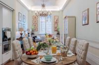 The Medieval Penthouse, Indulge among History in a Luxury 5 Bedrooms Apartment - Chambres d'hôtes Lucques