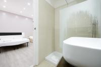 Camera Tripla Classic