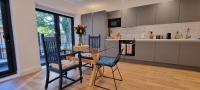 B&B London - Beautiful Apartment Overlooking a Garden - Bed and Breakfast London