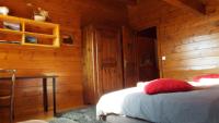 Dreibettzimmer mit Bergblick