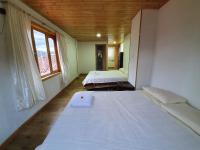 Camera Quadrupla Deluxe