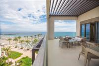 B&B Fujairah - Al Aqah Luxury Apartment w/ Sea Views at Address Residences - Bed and Breakfast Fujairah