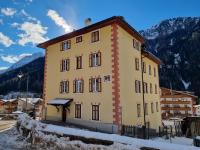 CHENINA - B&B Canazei