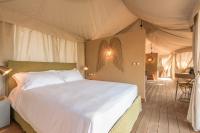 Deluxe Tent