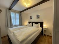Apartment with Roof Terrace - 11