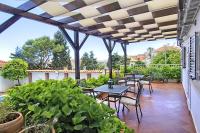 Studio avec Terrasse - Vue sur Piscine