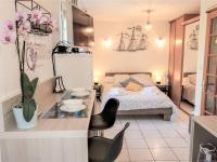 B&B Kerlouan - Studio Les Hortensias by Interhome - Bed and Breakfast Kerlouan