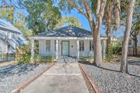 Charming 100-Year-Old Home Less Than 1 Mi to Downtown - Ferienwohnung