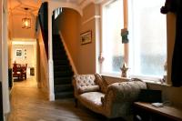 5-bedroom holiday home in West Shore, Llandudno - Chambres d’hôtes Llandudno