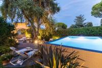 Villa Gianna, the Secret Interior Designer's Private Retreat with Pool - B&B
