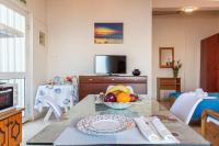 MAKAROUNIS THEA - B&B Petalídi